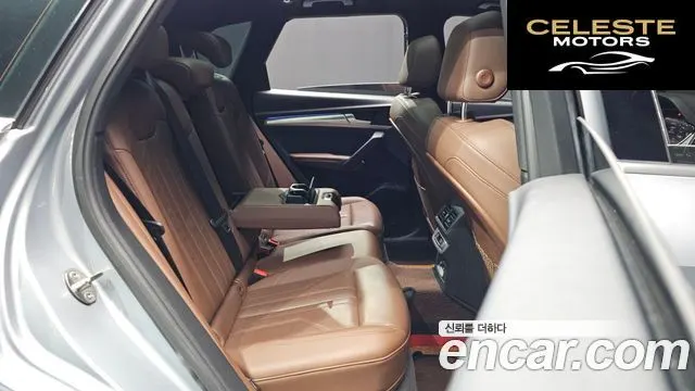AUDI Q5 (FY) 45 TFSI Quattro Premium 2020 — photo 12 sur 20