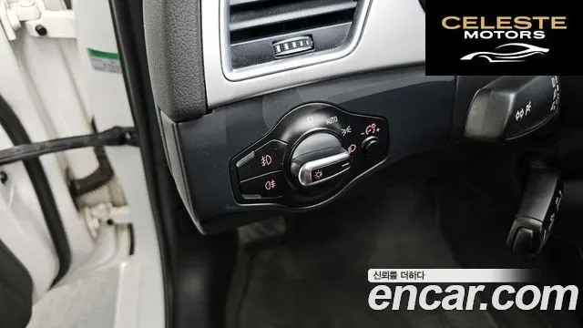 AUDI A4 30 TDI Dynamic 2015 — photo 17 sur 20
