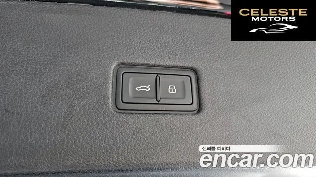 AUDI Q8 (4M) 45 TDI Quattro Premium 2023 — photo 18 sur 20
