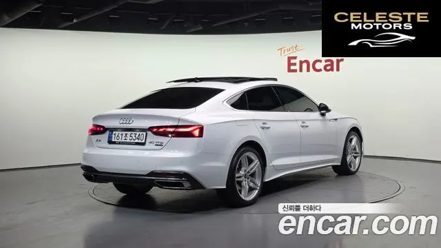 AUDI A5 (F5) 40 TFSI Quattro Sportback 2023 — photo 2 sur 20