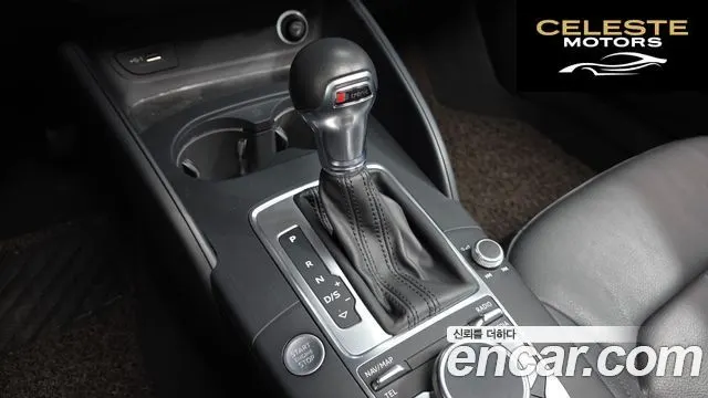 AUDI A3 40 TFSI 2018 — photo 9 sur 20