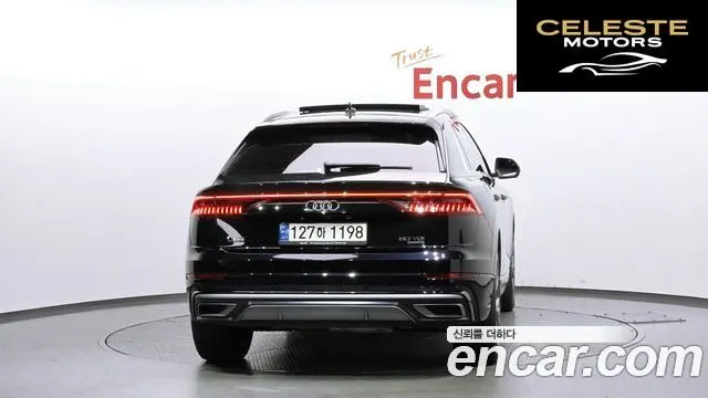 AUDI Q8 (4M) 50 TDI Quattro Premium 2021 — photo 4 sur 20