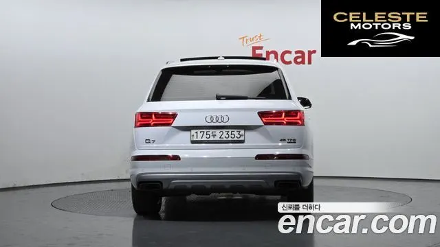 AUDI Q7 (4M) 45 TFSI Quattro 2019 — photo 4 sur 20