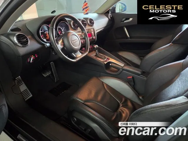 AUDI TT Coupé 2.0 TFSI 2010 — photo 14 sur 26