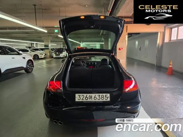 AUDI TT Coupé 2.0 TFSI 2010 — photo 6 sur 26