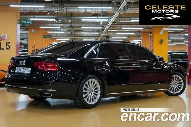 AUDI A8 6.3 FSI Quattro LWB 2011 — photo 2 sur 26