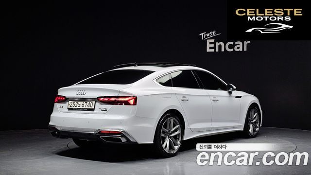 AUDI A5 (F5) 40 TDI Quattro Premium Sportback 2021 — photo 2 sur 20