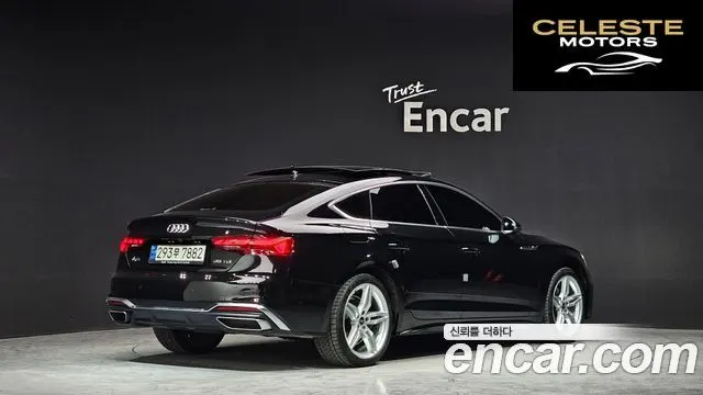 AUDI A5 (F5) 35 TDI Premium Sportback 2021 — photo 2 sur 20