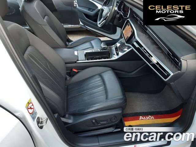 AUDI A6 (C8) 45 TFSI Premium 2021 — photo 12 sur 26