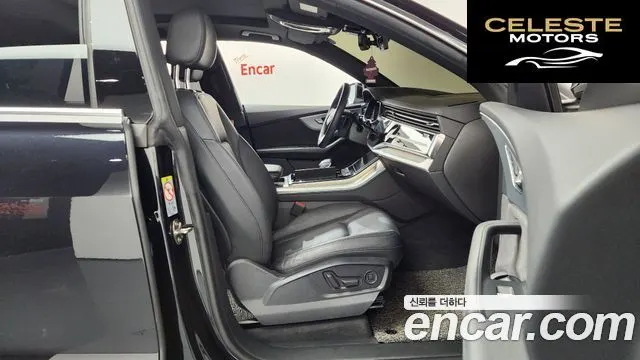 AUDI Q8 (4M) 45 TDI Quattro Premium 2021 — photo 10 sur 20