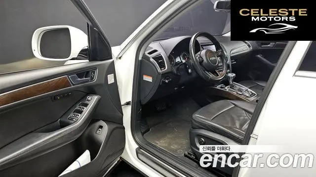 AUDI Q5 35 TDI Quattro Dynamic 2016 — photo 11 sur 20