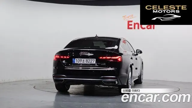 AUDI A5 (F5) 40 TFSI Quattro Sportback 2023 — photo 4 sur 20