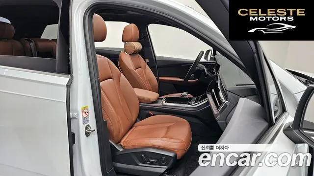 AUDI Q7 (4M) 45 TDI Quattro Premium 2021 — photo 12 sur 20