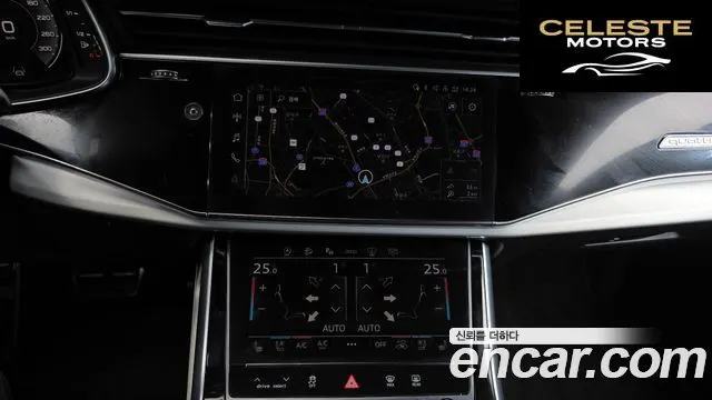 AUDI Q8 (4M) 55 TFSI Quattro Premium 2021 — photo 14 sur 26