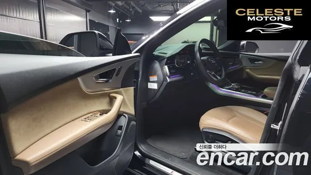 AUDI Q8 (4M) 45 TDI Quattro Premium 2021 — photo 10 sur 26
