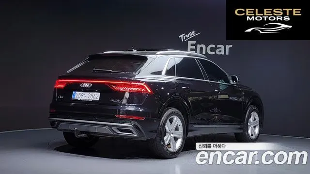 AUDI Q8 (4M) 45 TDI Quattro Premium 2021 — photo 2 sur 26