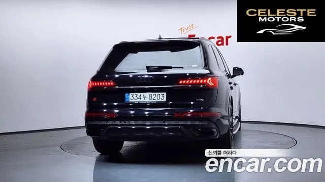 AUDI Q7 (4M) 55 TFSI Quattro Premium 2021 — photo 4 sur 26