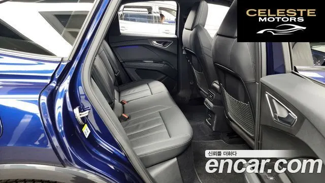 AUDI Q4 e-(F4) 40 Premium Sportback 2023 — photo 12 sur 20