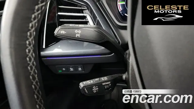 AUDI Q4 e-(F4) 40 Premium Sportback 2023 — photo 17 sur 20