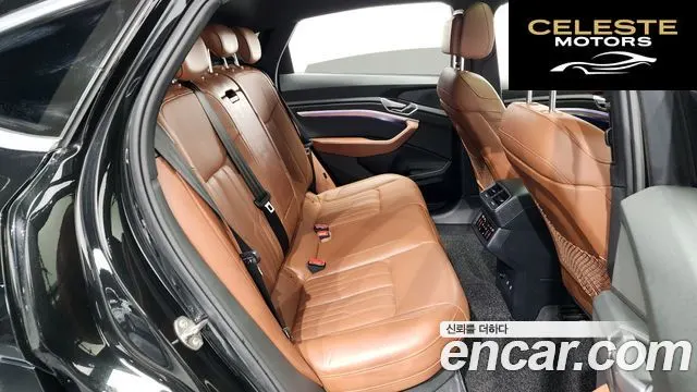 AUDI e-55 Quattro Sportback 2022 — photo 12 sur 20