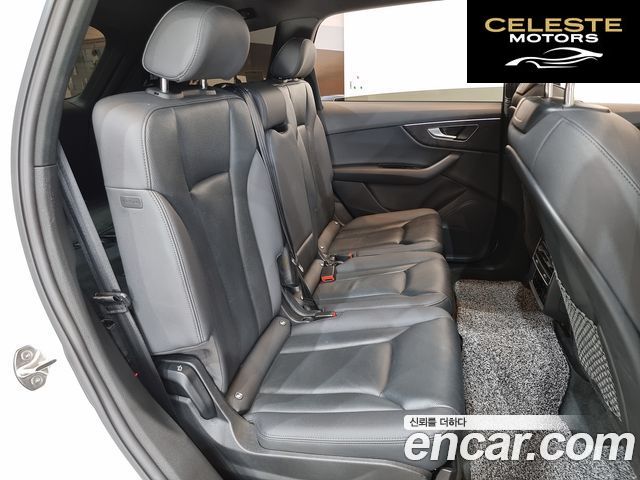 AUDI Q7 (4M) 45 TDI Quattro Premium 2022 — photo 12 sur 26