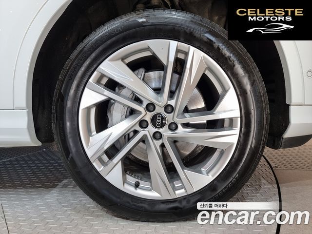 AUDI Q7 (4M) 45 TDI Quattro Premium 2022 — photo 5 sur 26