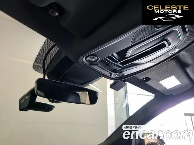 AUDI Q8 (4M) 55 TFSI Quattro Premium 2023 — photo 17 sur 26