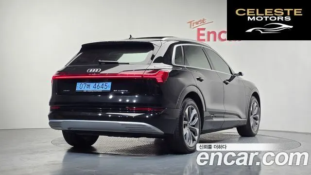 AUDI e-55 Quattro 2022 — photo 2 sur 20