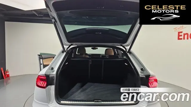 AUDI Q8 (4M) 45 TDI Quattro Premium 2023 — photo 20 sur 20