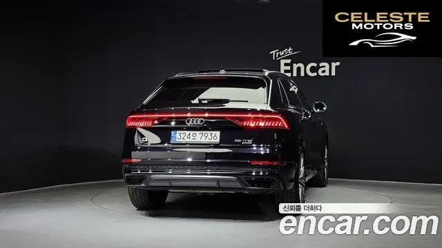 AUDI Q8 (4M) 55 TFSI Quattro Premium 2021 — photo 4 sur 20