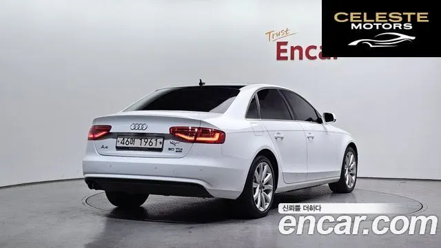 AUDI A4 30 TDI Dynamic 2015 — photo 2 sur 20