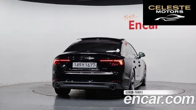AUDI A5 (F5) 45 TFSI Quattro Premium Sportback 2019 — photo 4 sur 26