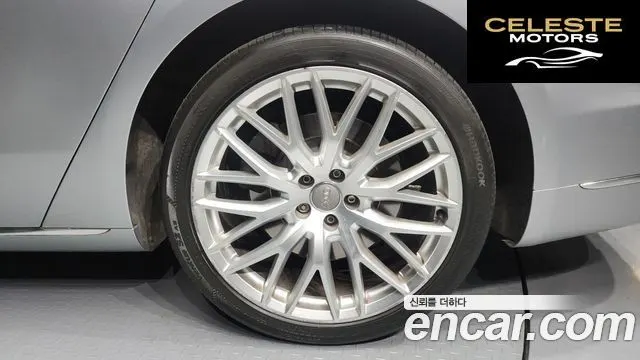AUDI A8 60 TFSI Quattro LWB 2015 — photo 5 sur 20