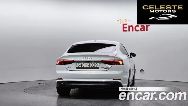 AUDI A5 (F5) 45 TFSI Quattro Premium Sportback 2019 — photo 4 sur 20