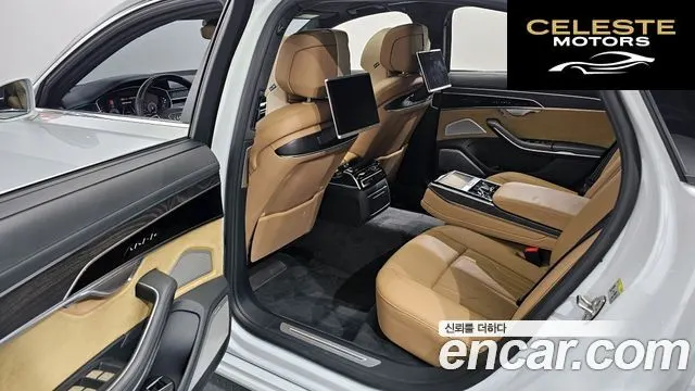 AUDI A8 (D5) 60 TFSI Quattro LWB 2020 — photo 11 sur 20