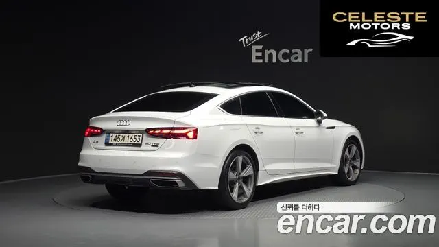 AUDI A5 (F5) 40 TFSI Quattro Sportback 2021 — photo 2 sur 20