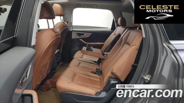 AUDI Q7 (4M) 45 TDI Quattro 2020 — photo 11 sur 26
