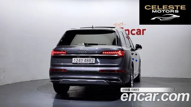 AUDI Q7 (4M) 45 TDI Quattro 2020 — photo 4 sur 26