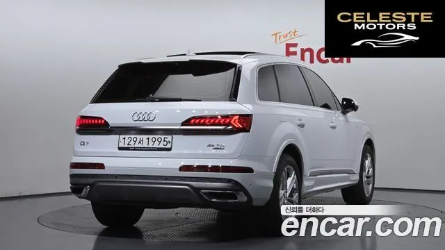 AUDI Q7 (4M) 45 TDI Quattro Premium 2020 — photo 2 sur 20