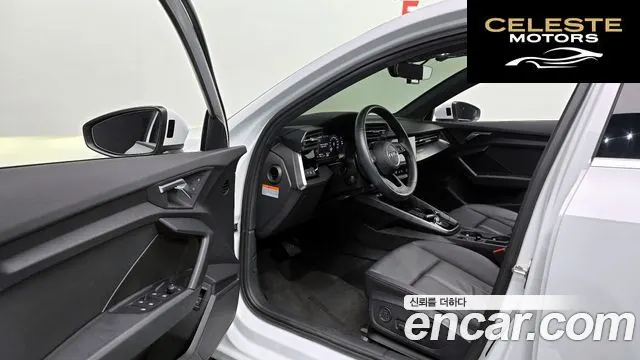 AUDI A3 (8Y) 40 TFSI 2022 — photo 11 sur 26