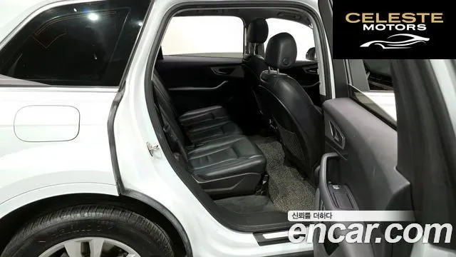 AUDI Q7 (4M) 45 TFSI Quattro 2019 — photo 12 sur 20