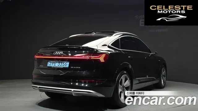 AUDI e-55 Quattro Sportback 2022 — photo 2 sur 20