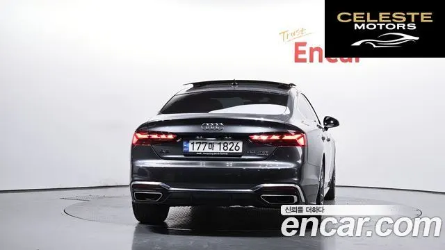 AUDI A5 (F5) 40 TFSI Quattro Premium Sportback 2022 — photo 4 sur 20