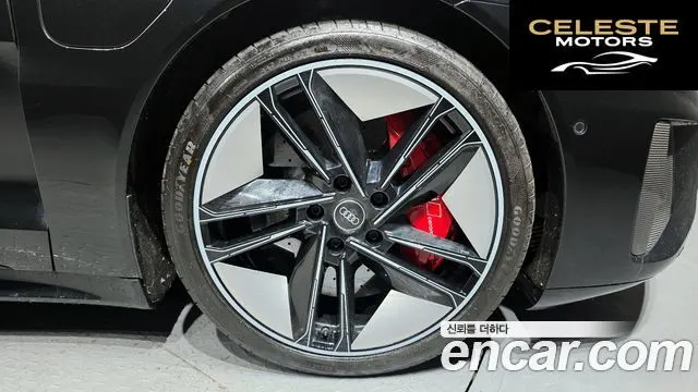 AUDI RS e-GT GT RS 2022 — photo 5 sur 20