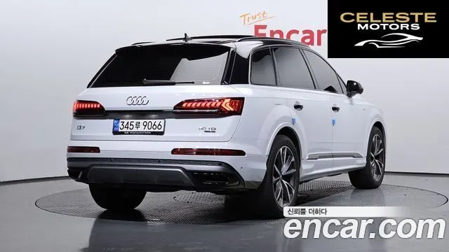 AUDI Q7 (4M) 50 TDI Quattro Premium 2021 — photo 2 sur 20