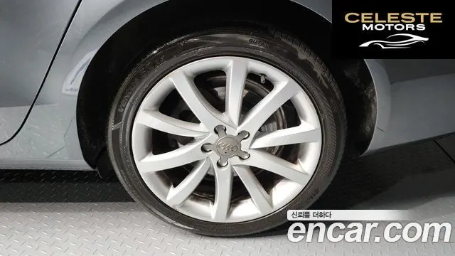 AUDI A4 30 TDI Dynamic 2015 — photo 5 sur 20