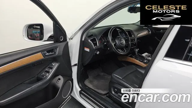 AUDI Q5 45 TDI Quattro Dynamic 2016 — photo 10 sur 26