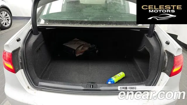 AUDI A4 2.0 TDI Dynamic 2013 — photo 20 sur 20