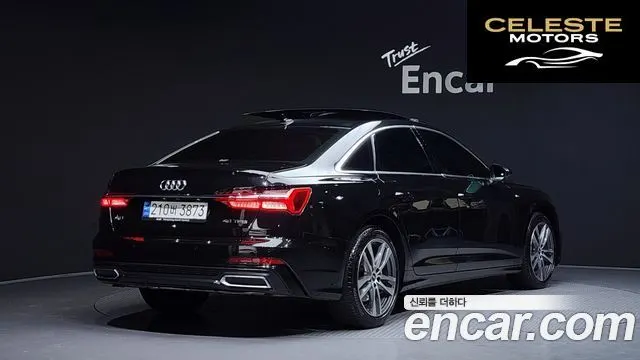 AUDI A6 (C8) 45 TFSI Premium 2023 — photo 2 sur 26