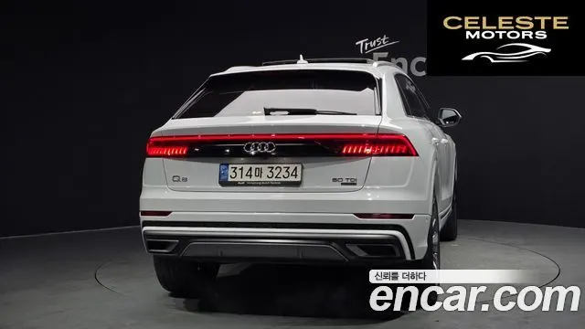 AUDI Q8 (4M) 50 TDI Quattro Premium 2022 — photo 4 sur 20